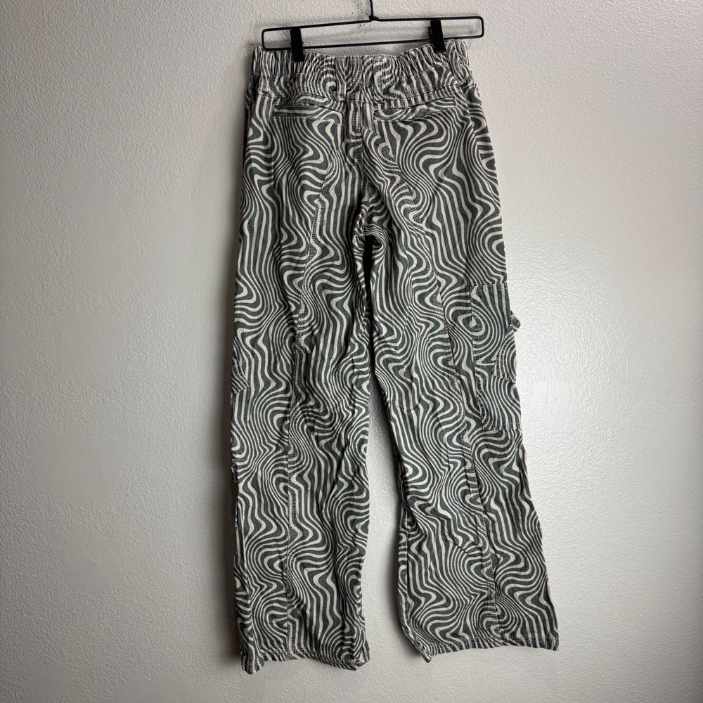 BDG Urban Outfitters Vintage Flare Y2K Cargo Pants Size Small - Picture 4 of 10